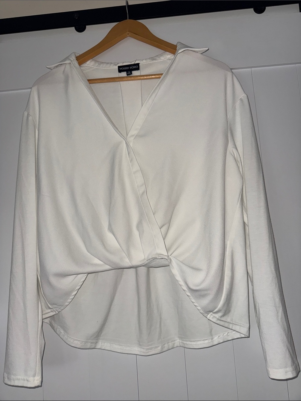 Modern Works White Twist-Front Long-Sleeve Blouse
